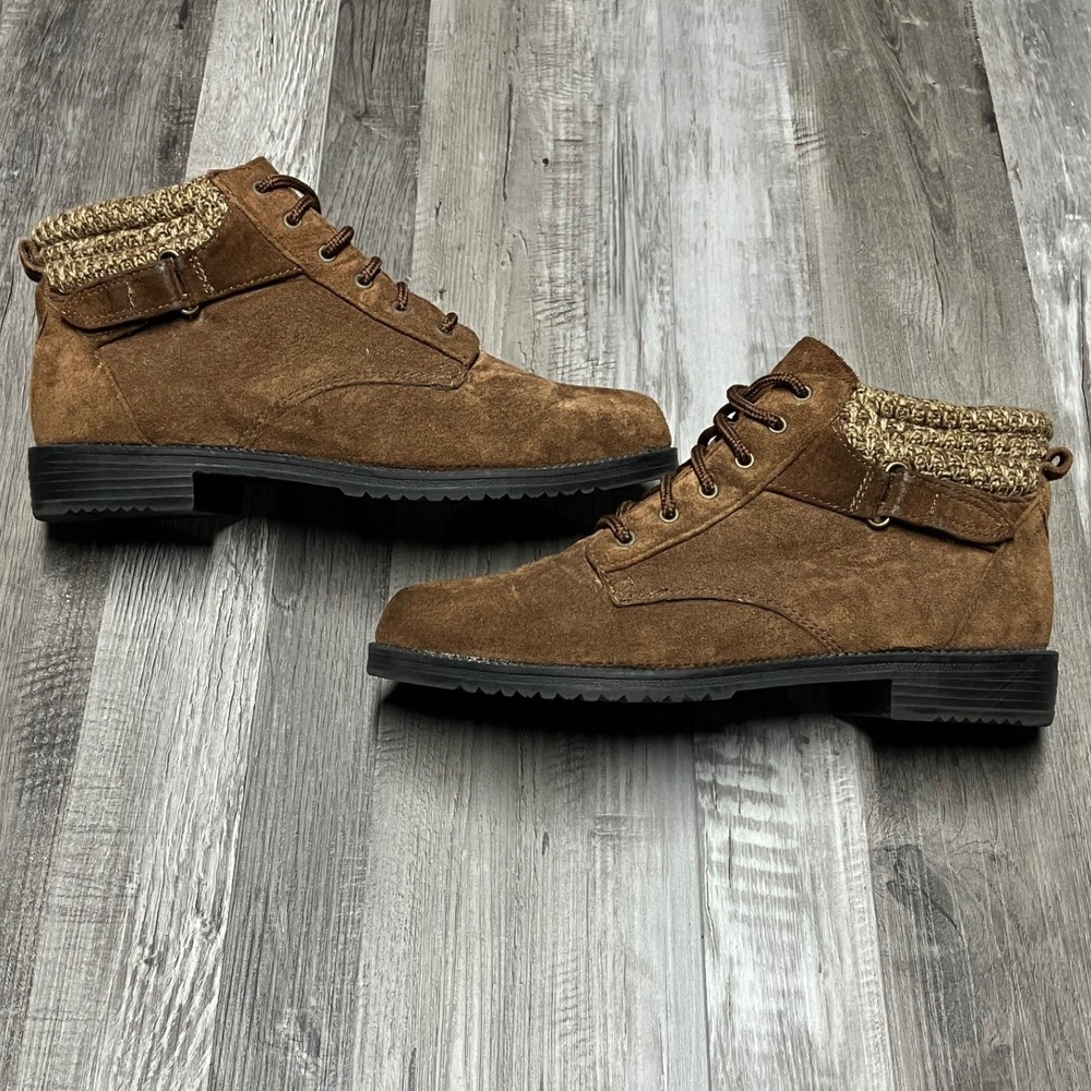 Rugged Outback Women's Brown Suede Knit Ankle Boots Lace Up Size 9